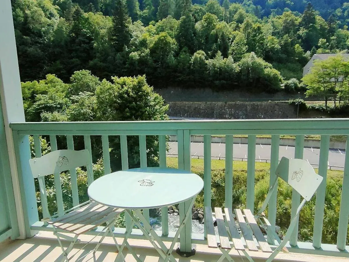 Appartement Cauterets, 3 Pieces, 6 Personnes - Fr-1-234-250 Cauterets