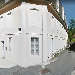 Cauterets: 4 Personnes Idéalement Situé. Appartement